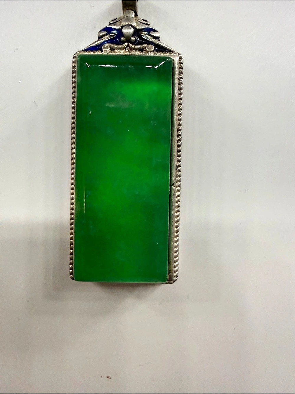Green & Silver Stone Pendant Necklace